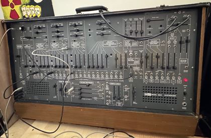 Arp-2600"